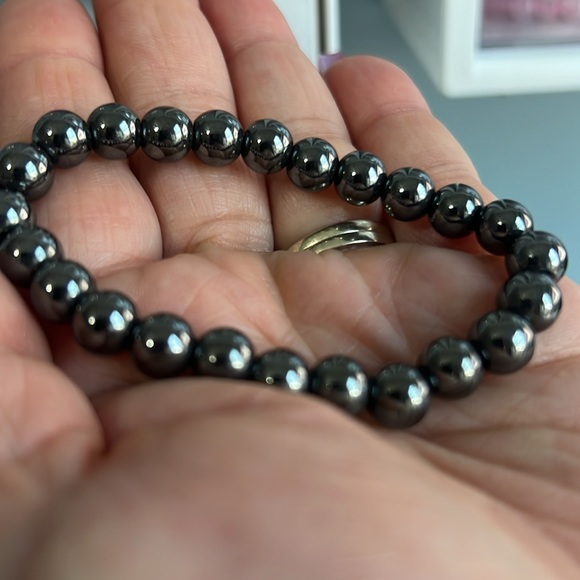 New Hematite natural stone Bracelet helps to absorb negative energy and more - Picture 9 of 11